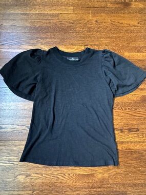 Tuckernuck black tee